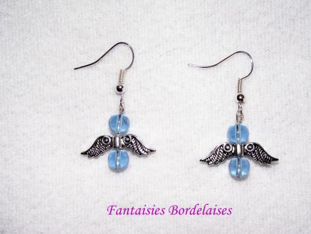 Boucles d'oreilles ailes bleues