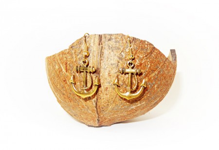 Boucles d'oreilles marines dorées avec ancre de bateau