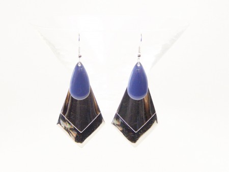 Boucles d'oreilles graphiques bleu pastel en métal argenté